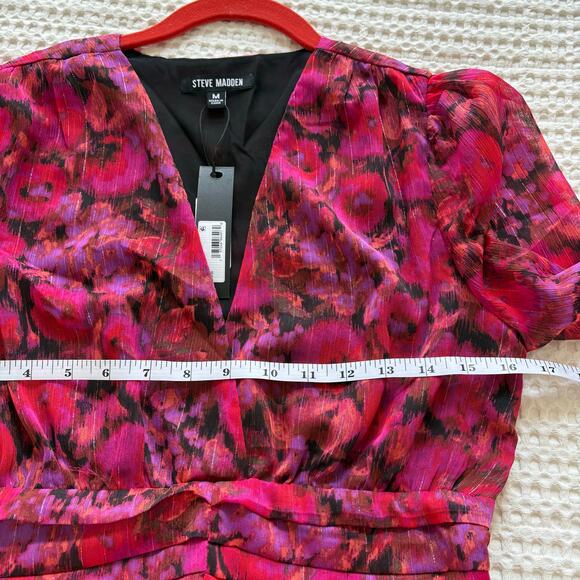 Steve Madden Pink Floral Blouse Medium NWT - Picture 7 of 8